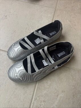 Puma X Wicked Silver Metallic Ballet Flats size 6.5 New!!